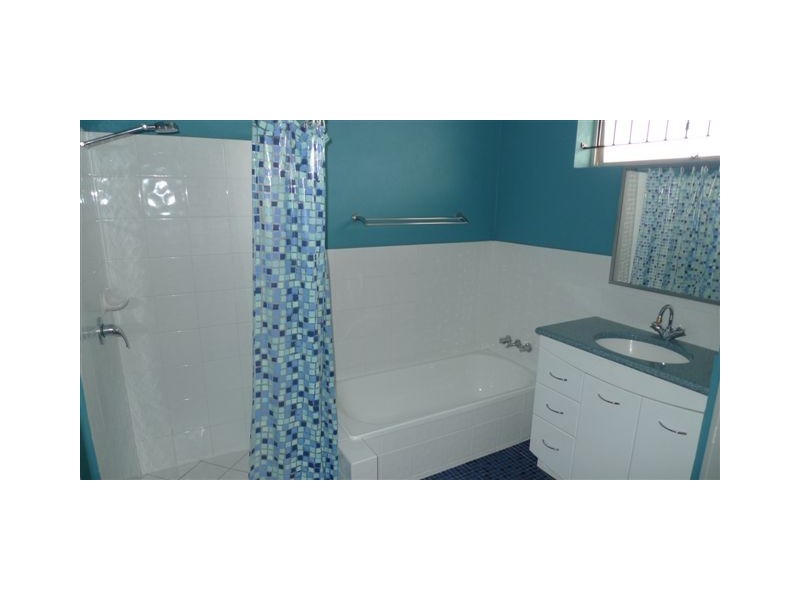 4/34 Eighth Avenue, Coorparoo QLD 4151