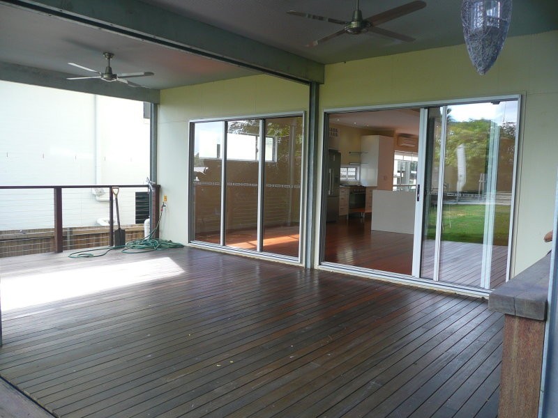 55 Dunrod Street, Holland Park West QLD 4121