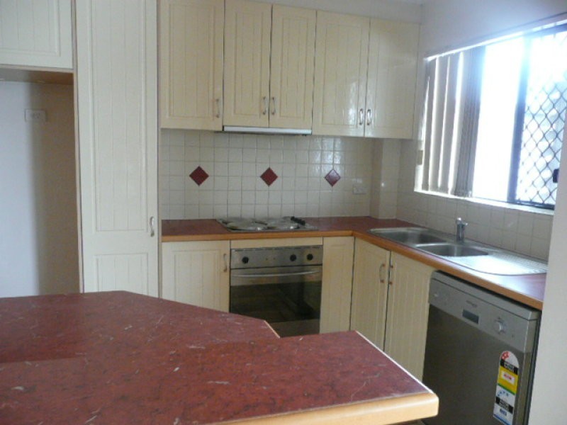 11/192 Juliette Street, Greenslopes QLD 4120