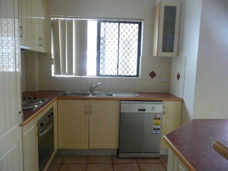 11/192 Juliette Street, Greenslopes QLD 4120