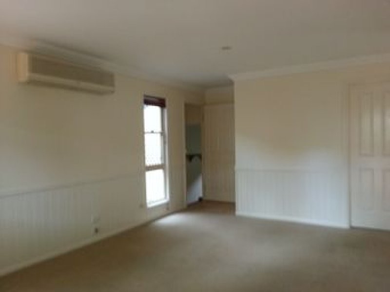 1/18 Bovelles Street, Camp Hill QLD 4152