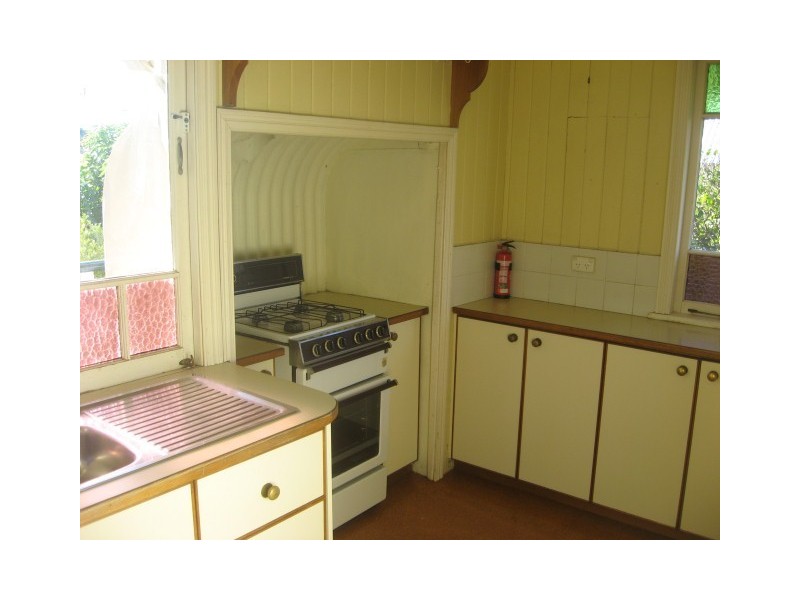 18 Belair Street, Moorooka QLD 4105