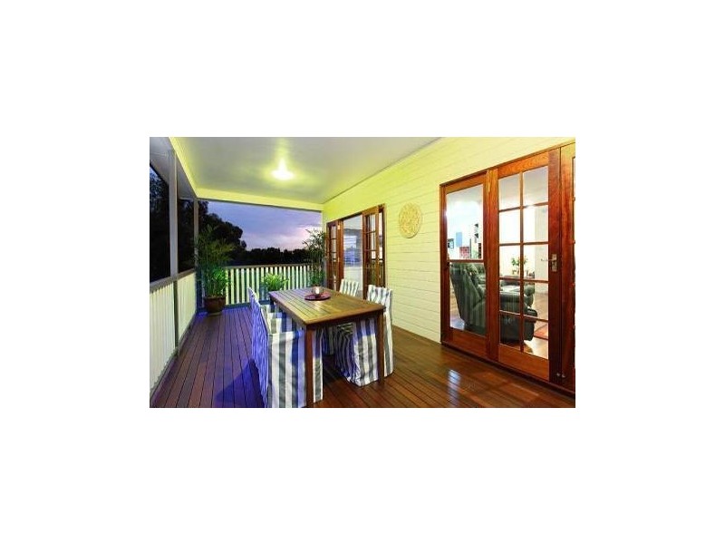 57 Temple Street, Coorparoo QLD 4151