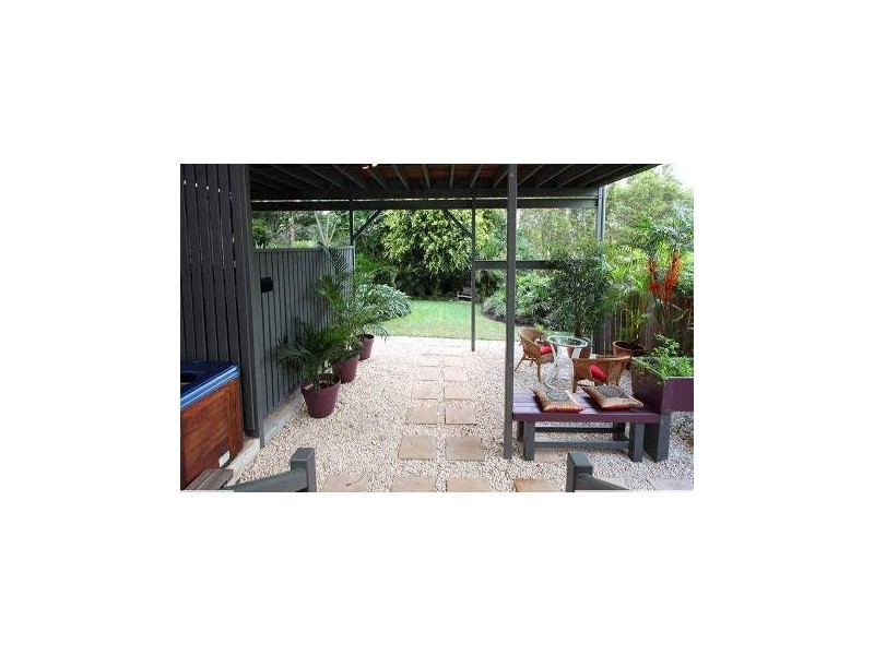 57 Temple Street, Coorparoo QLD 4151