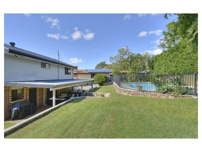 281 Gallipoli Road, Carina Heights QLD 4152