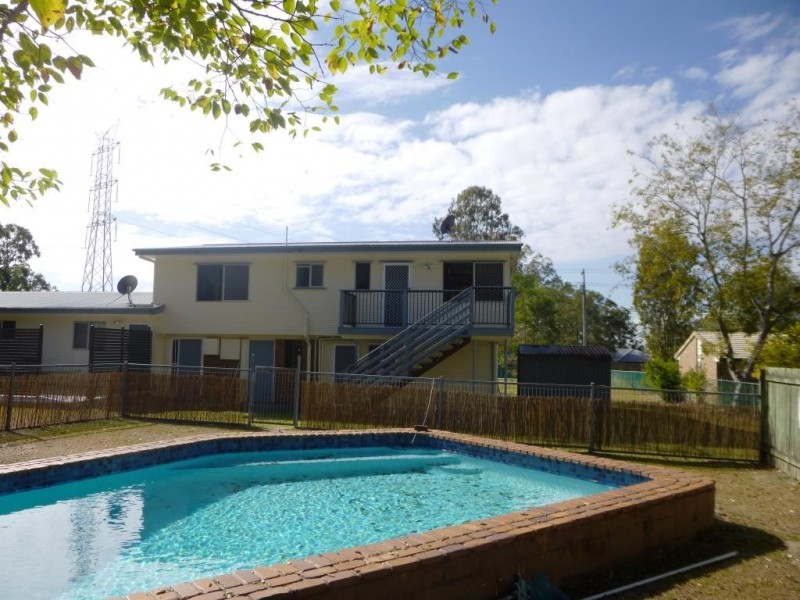 3/215 Old Logan Road, Camira QLD 4300