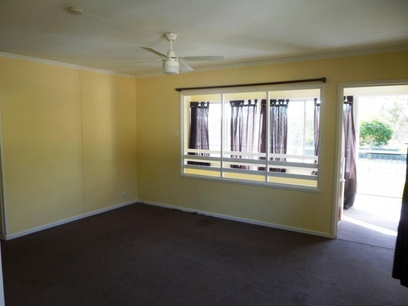 3/215 Old Logan Road, Camira QLD 4300