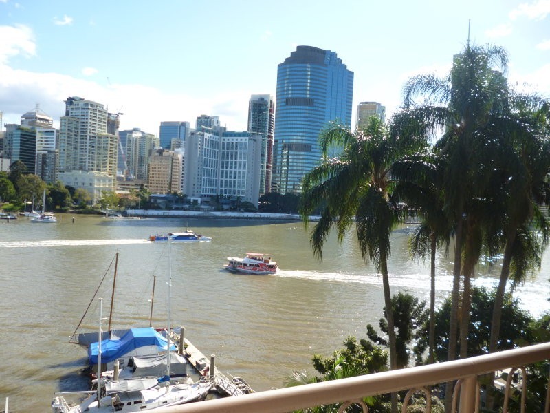 32/355 Main Street, Kangaroo Point QLD 4169