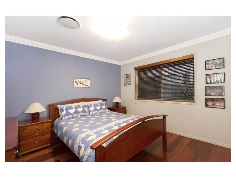 31 Underwood Street, Wakerley QLD 4154