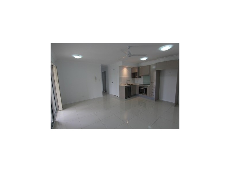 1/6 Ovendean Street, Yeronga QLD 4104