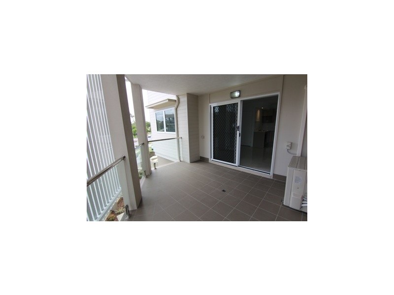 1/6 Ovendean Street, Yeronga QLD 4104