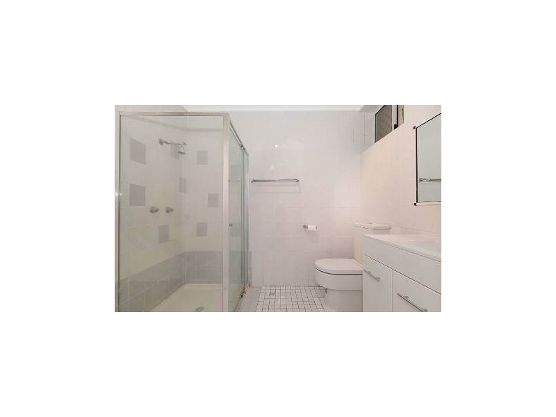 1/24 Weston Street, Coorparoo QLD 4151