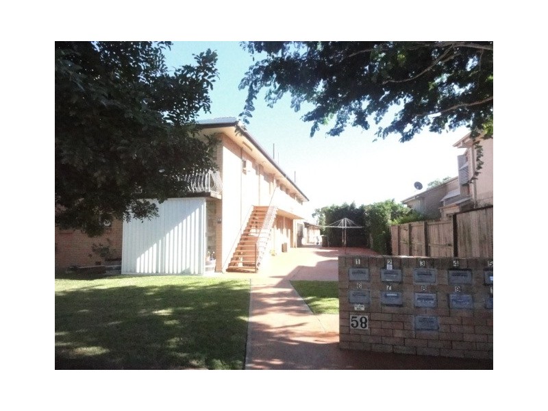 10/58 Douglas Street, Greenslopes QLD 4120