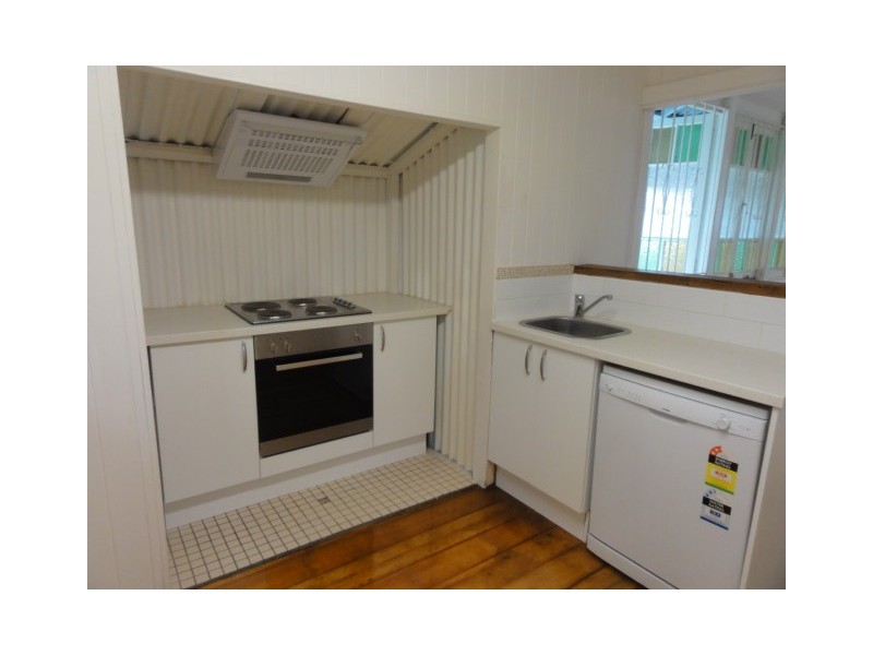 48 Robinson Street, Coorparoo QLD 4151