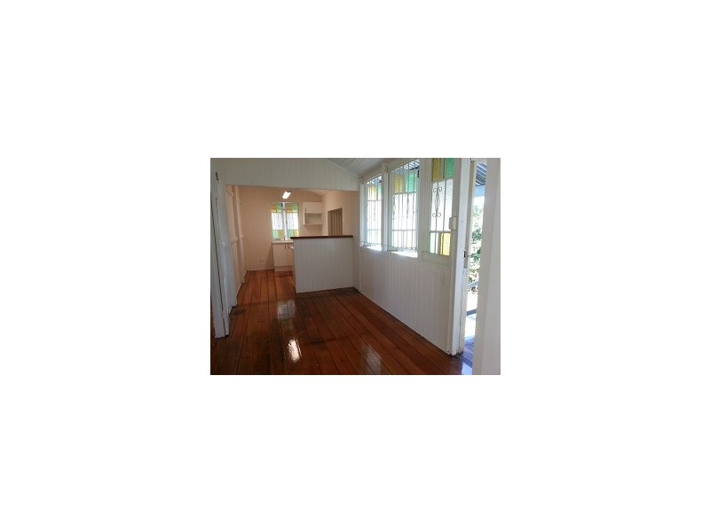 48 Robinson Street, Coorparoo QLD 4151