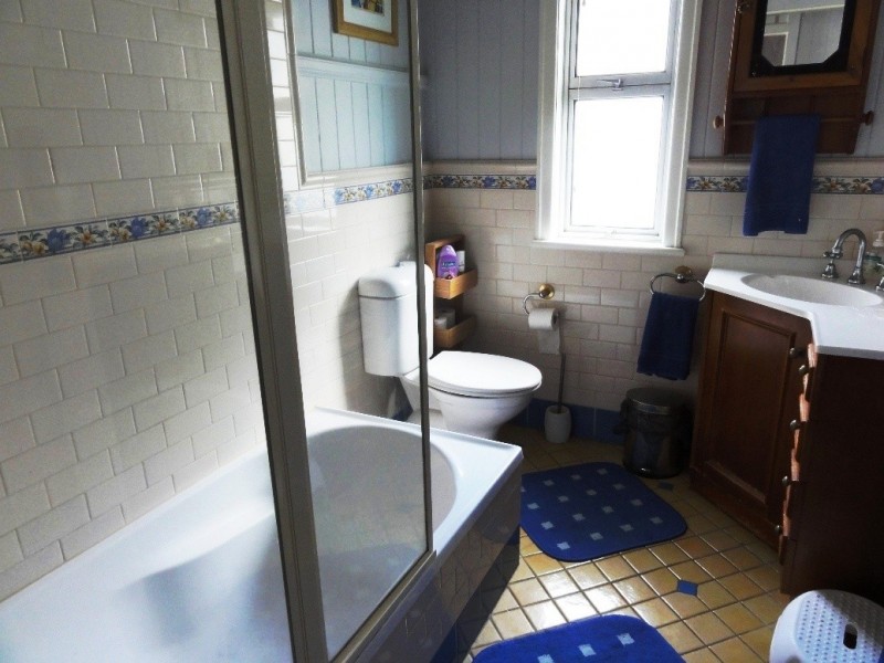 26 St. Leonards Street, Coorparoo QLD 4151