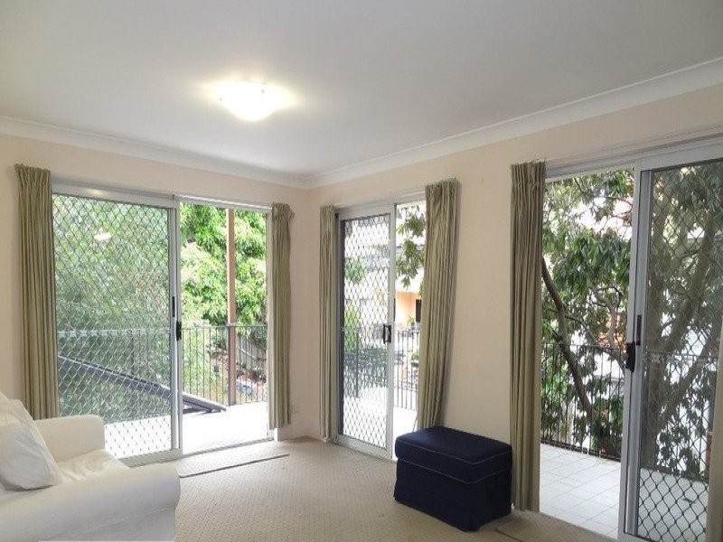22 Fortitude Street, Milton QLD 4064