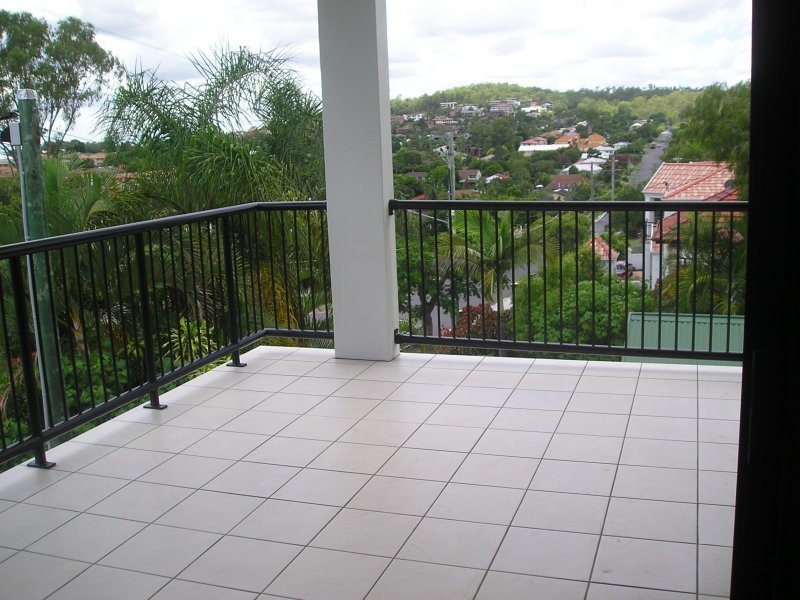 45 Jones Road, Carina QLD 4152