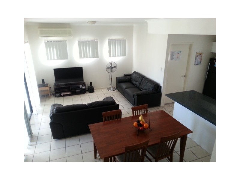 45 Jones Road, Carina QLD 4152