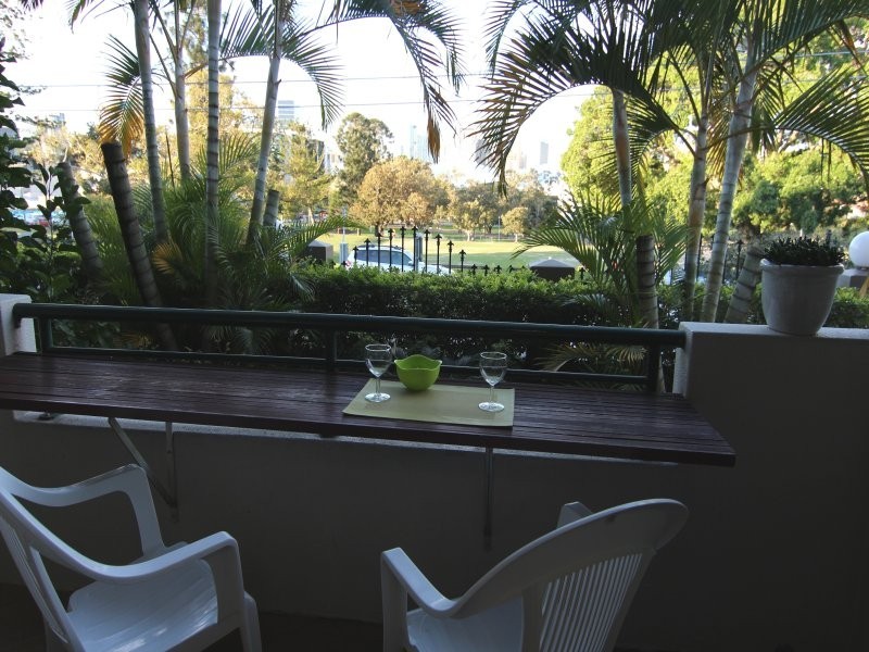 5/23 Edmondstone Street, South Brisbane QLD 4101