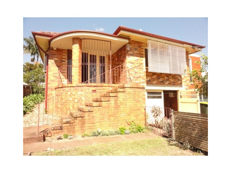 26 Galsworthy Street, Holland Park West QLD 4121