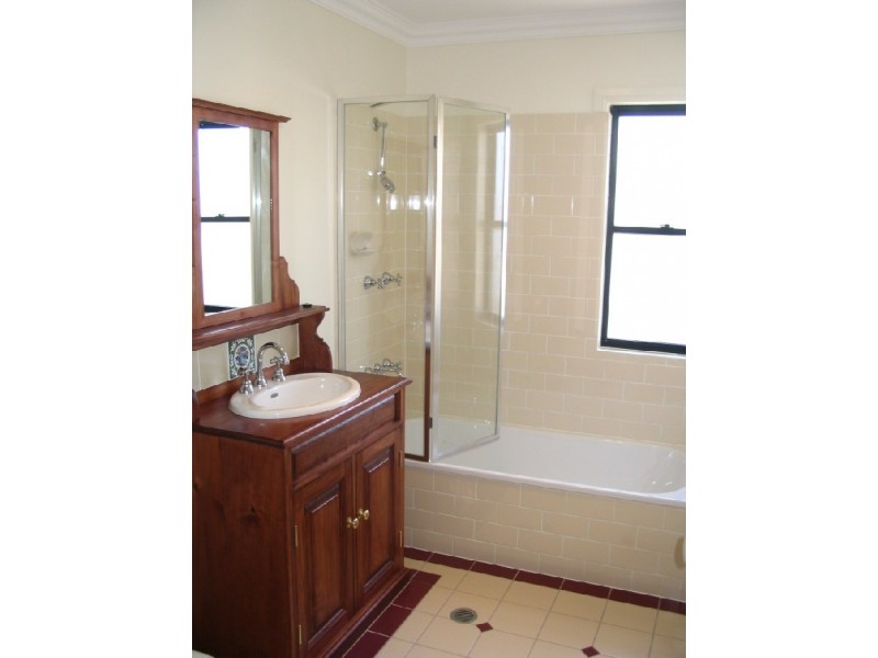 Yeerongpilly QLD 4105