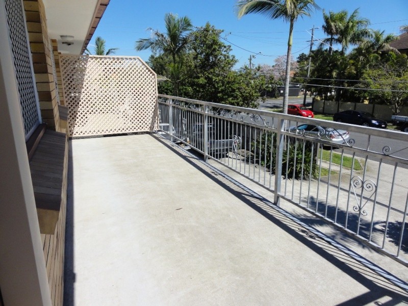 4/7 Birdwood Street, Coorparoo QLD 4151