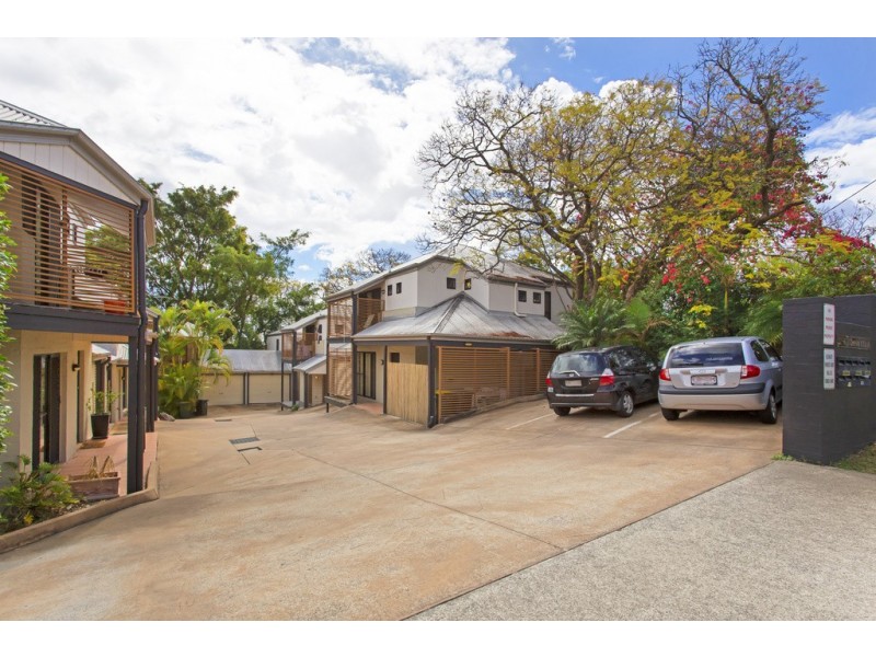 Kelvin Grove QLD 4059