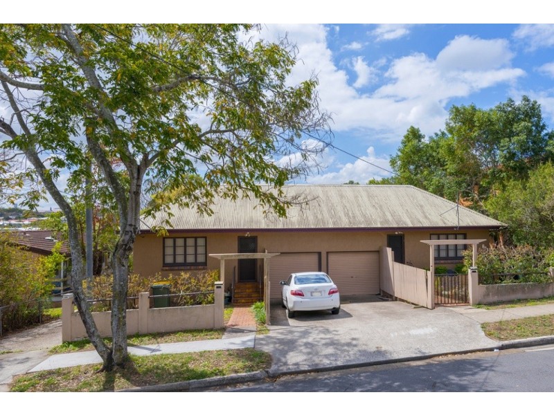 132 Chester Road, Tarragindi QLD 4121