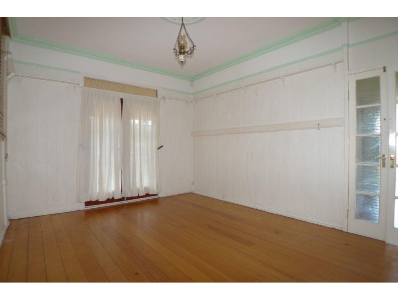 157 Thornton Street, Raceview QLD 4305