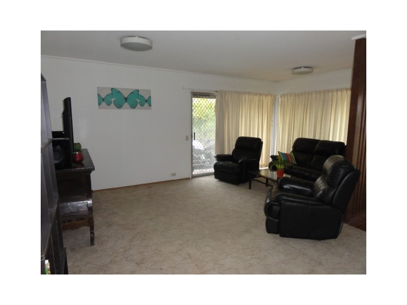 2 Trood Street, Macgregor QLD 4109