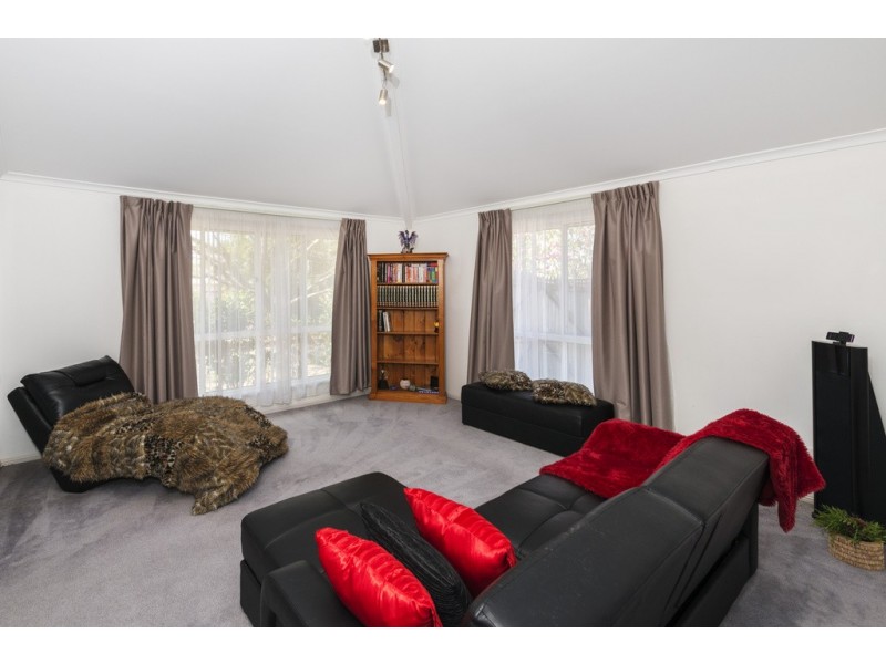 8 Bluebell Place, Calamvale QLD 4116