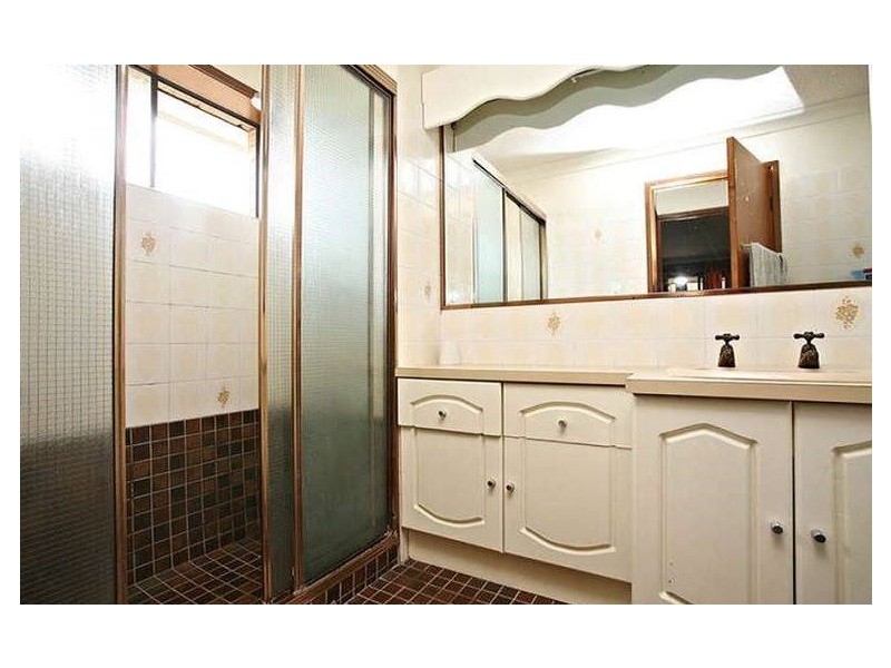 10/115 Park Road, Yeronga QLD 4104