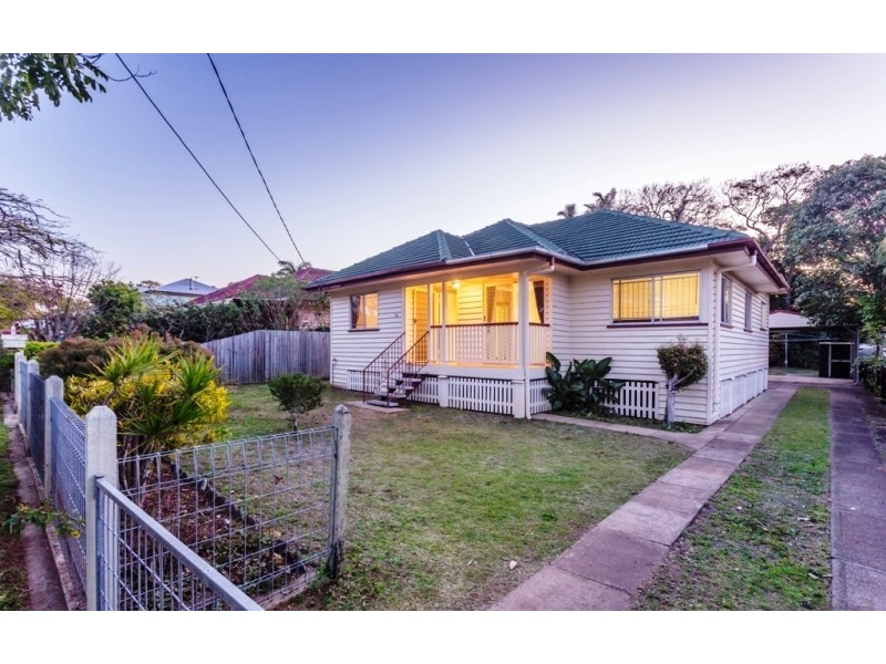 74 Charlie Street, Zillmere QLD 4034