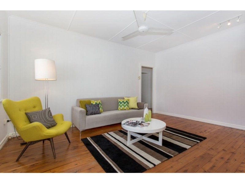 26 Nevitt Street, Stafford QLD 4053