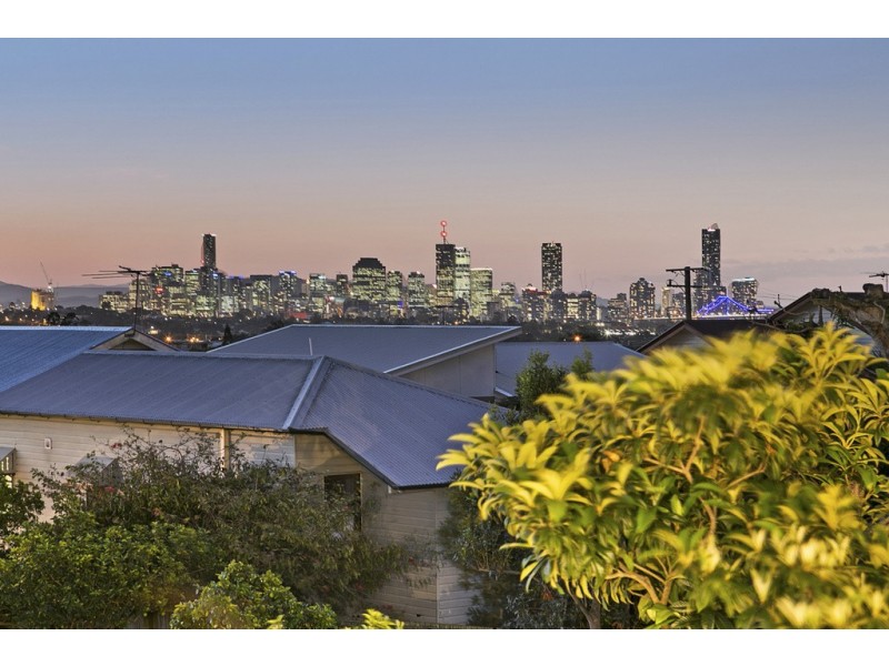 75 Carranya St, Camp Hill QLD 4152