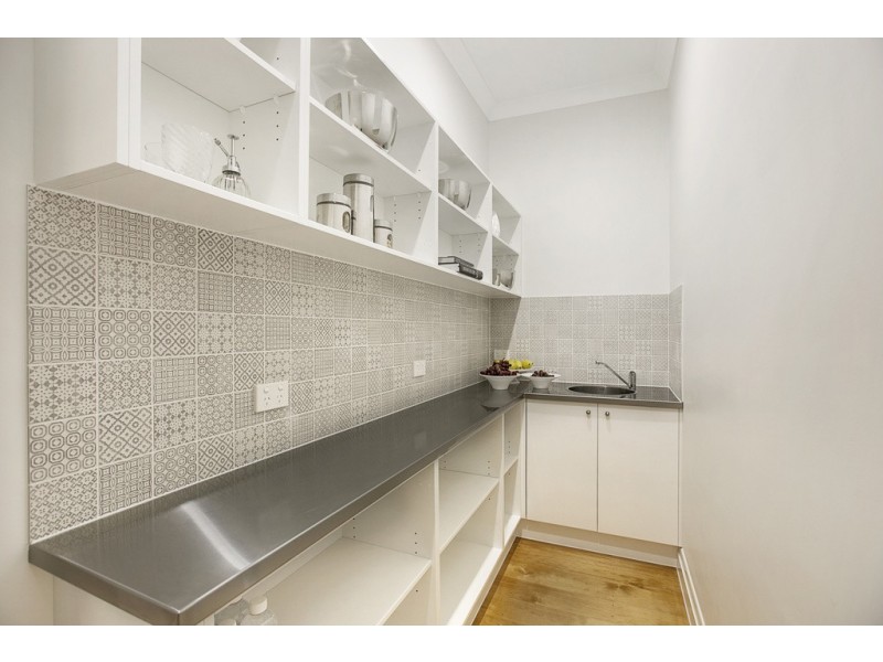 75 Carranya St, Camp Hill QLD 4152