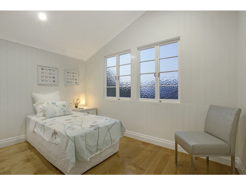 75 Carranya St, Camp Hill QLD 4152