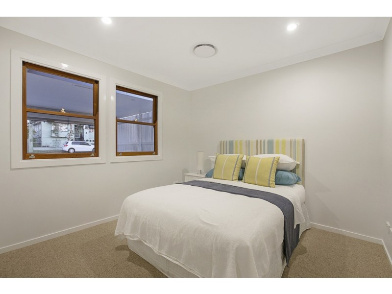 75 Carranya St, Camp Hill QLD 4152