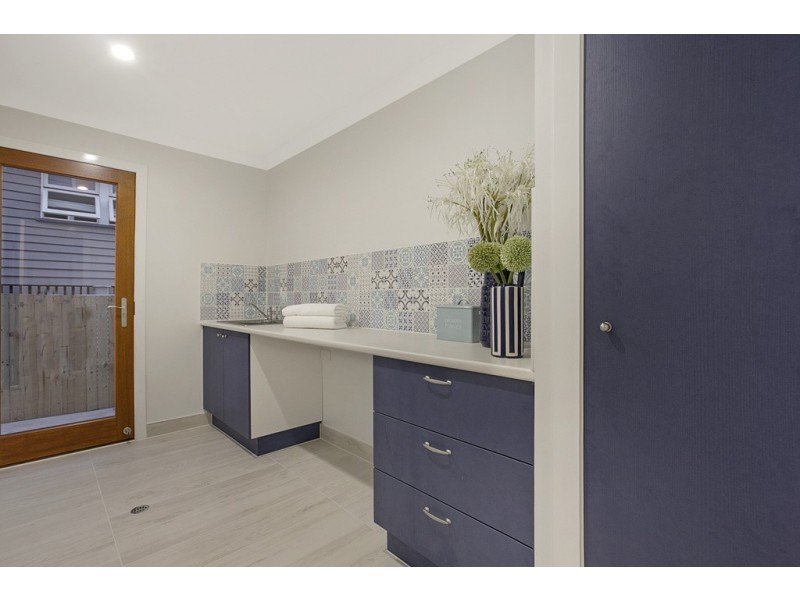 75 Carranya St, Camp Hill QLD 4152