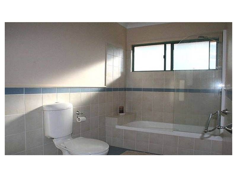 1/6 Biran Street, Camp Hill QLD 4152