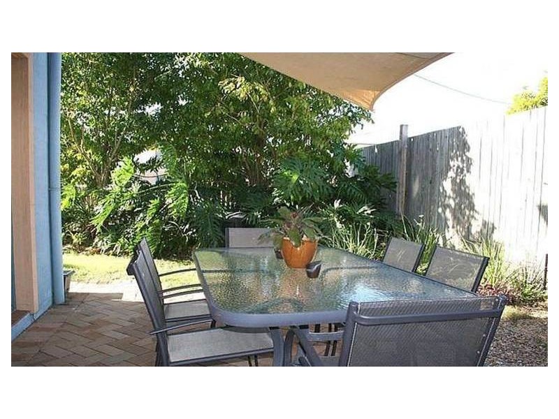 1/6 Biran Street, Camp Hill QLD 4152