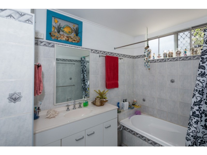 12 Boondara Street, Manly West QLD 4179