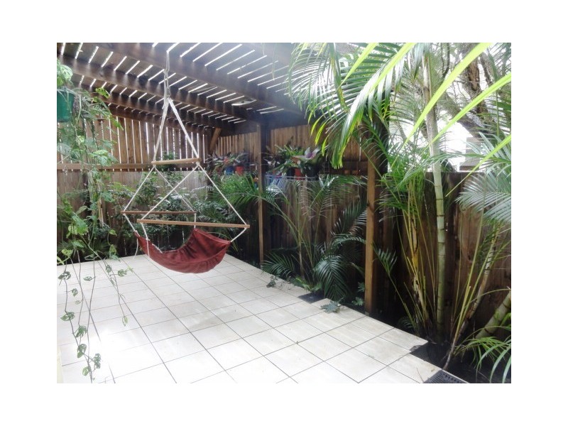 2/6 Elliott Street, Hawthorne QLD 4171