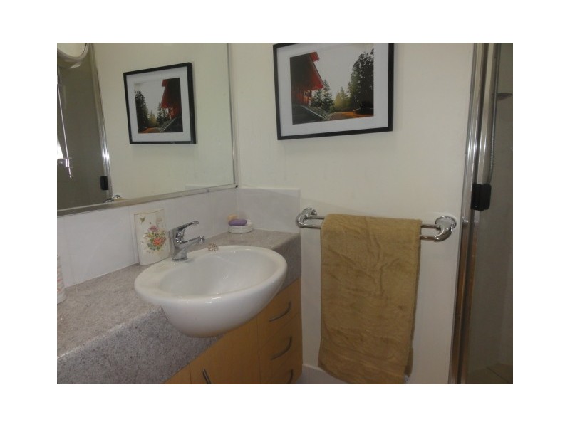 2/6 Elliott Street, Hawthorne QLD 4171