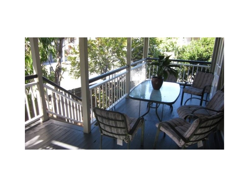 6  1 Rawlins Street, East Brisbane QLD 4169