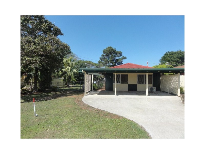 212 Cane Street, Redland Bay QLD 4165