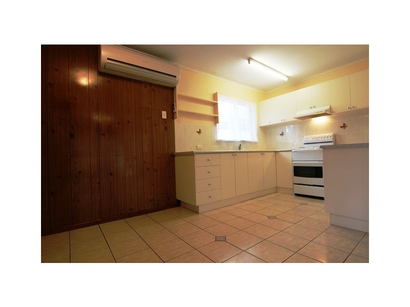 212 Cane Street, Redland Bay QLD 4165