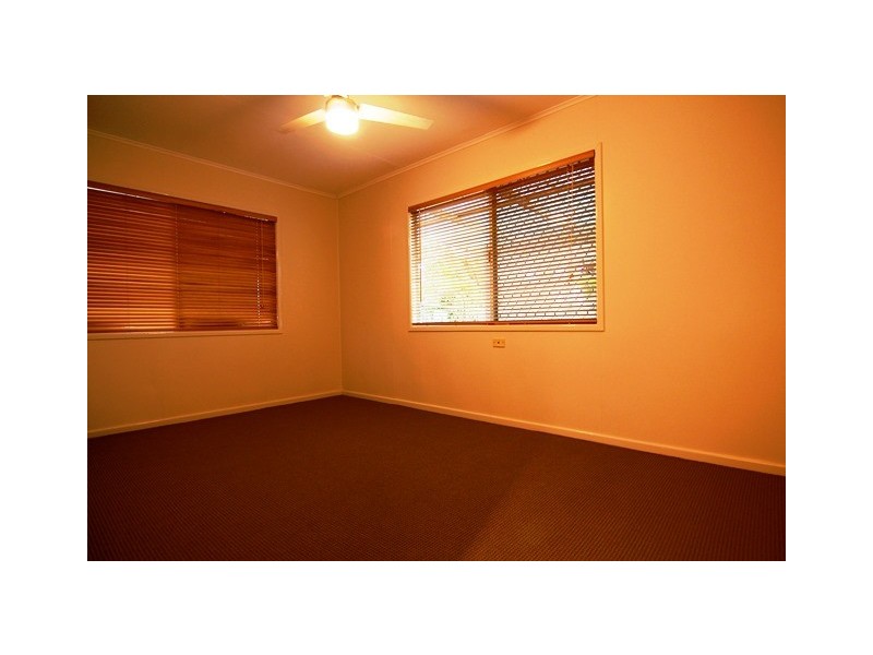 212 Cane Street, Redland Bay QLD 4165