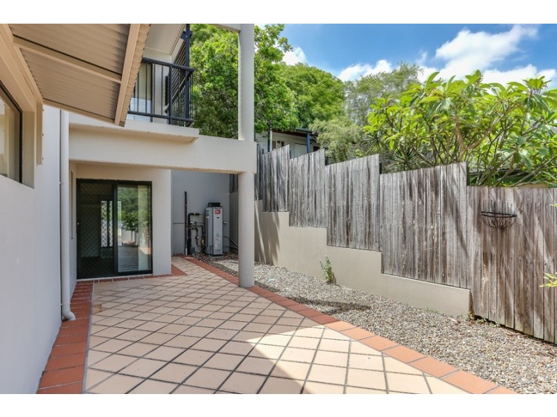 4/93 Waminda Street, Morningside QLD 4170